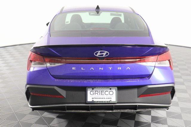 new 2025 Hyundai Elantra car, priced at $21,090