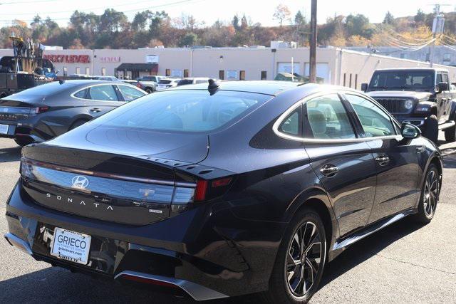 new 2025 Hyundai Sonata car, priced at $29,866