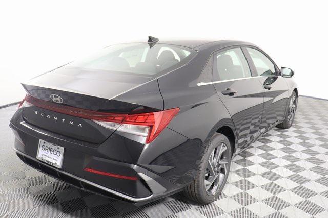 new 2025 Hyundai Elantra car, priced at $23,611