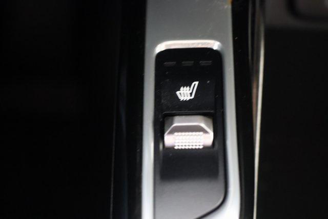 used 2023 Kia Sorento car, priced at $32,888
