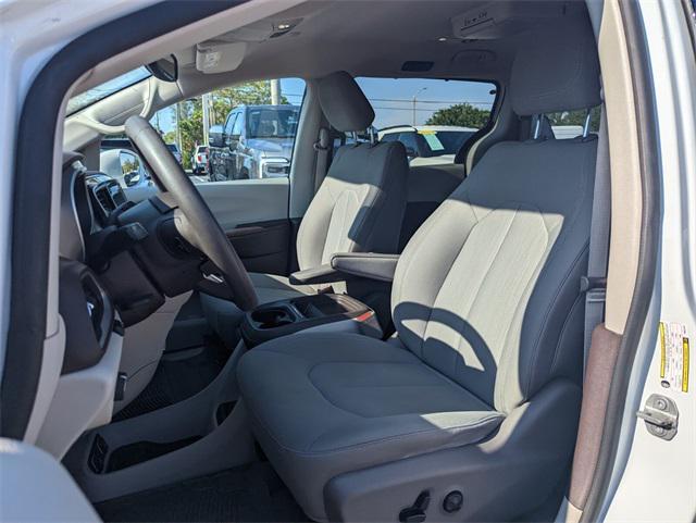 used 2019 Chrysler Pacifica car, priced at $21,998