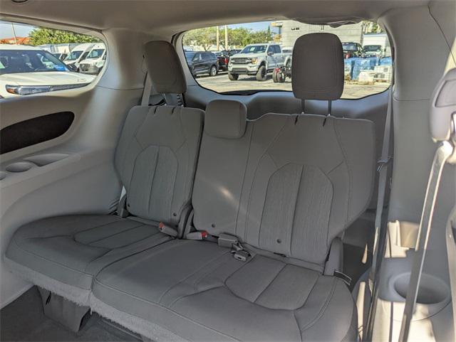 used 2019 Chrysler Pacifica car, priced at $21,998