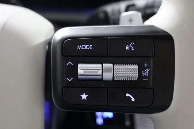 used 2024 Hyundai Santa Fe car, priced at $37,888