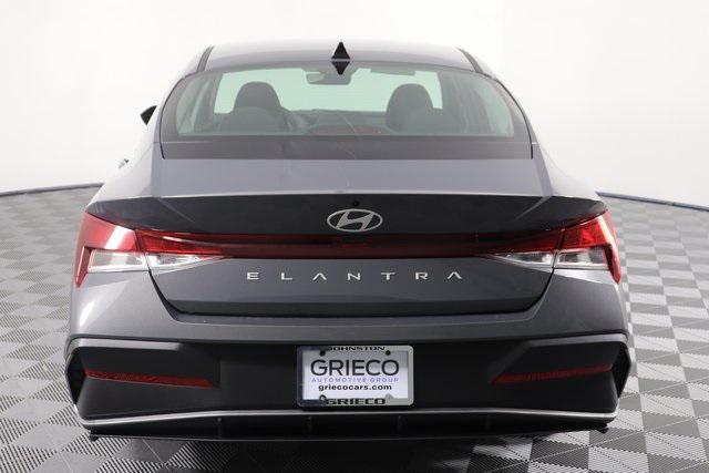 new 2025 Hyundai Elantra car, priced at $21,235