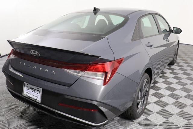 new 2025 Hyundai Elantra car, priced at $24,085