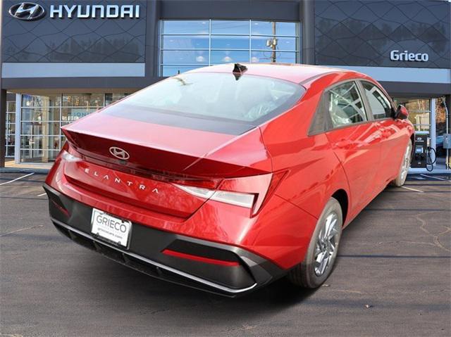 new 2024 Hyundai Elantra car, priced at $25,050