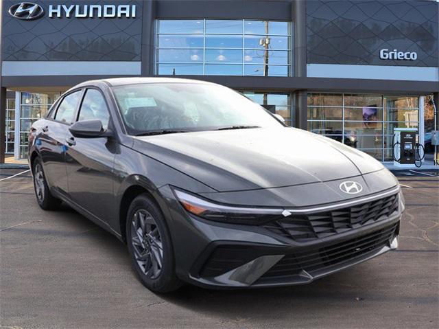 new 2024 Hyundai Elantra car, priced at $25,065