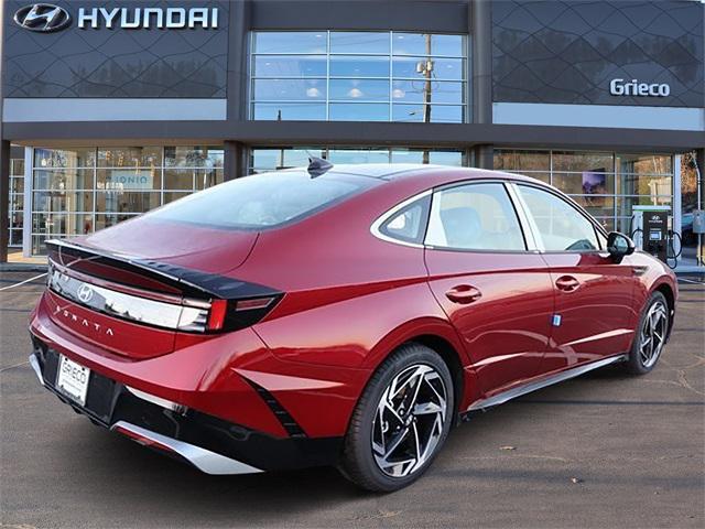 new 2024 Hyundai Sonata car, priced at $31,700