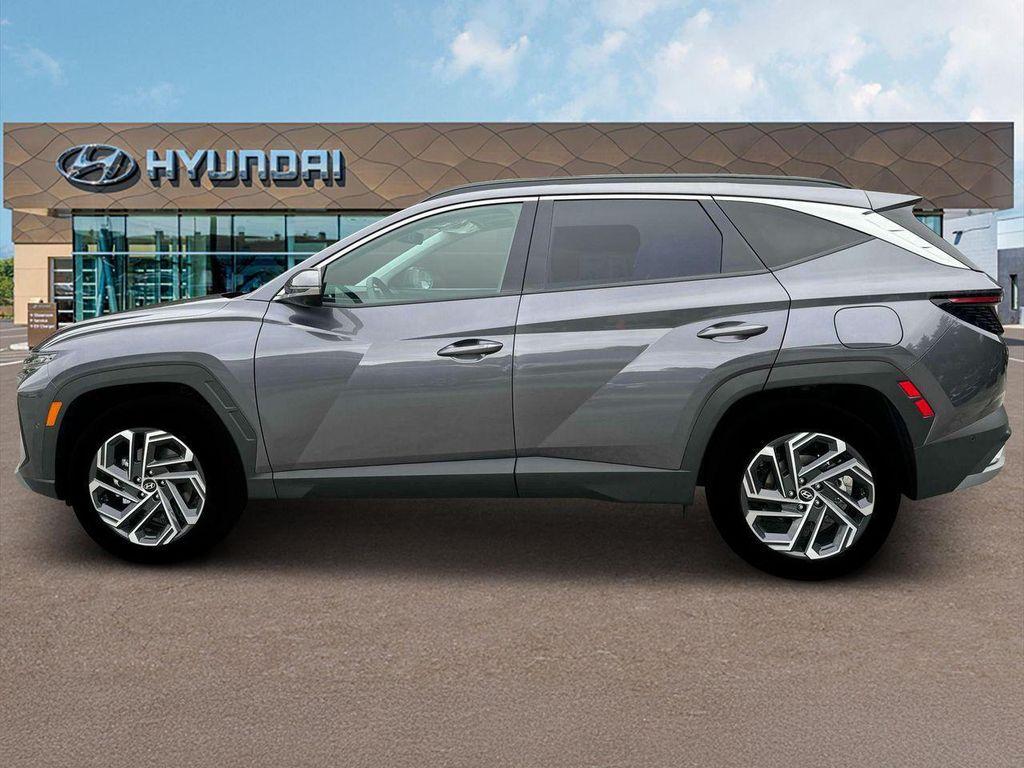 new 2025 Hyundai TUCSON Hybrid car, priced at $37,175