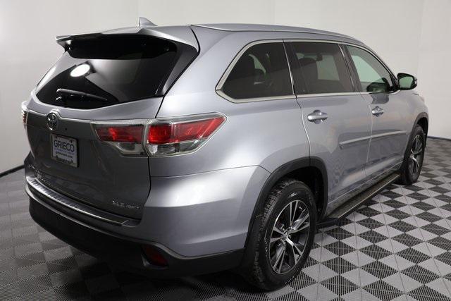 used 2016 Toyota Highlander car, priced at $18,965