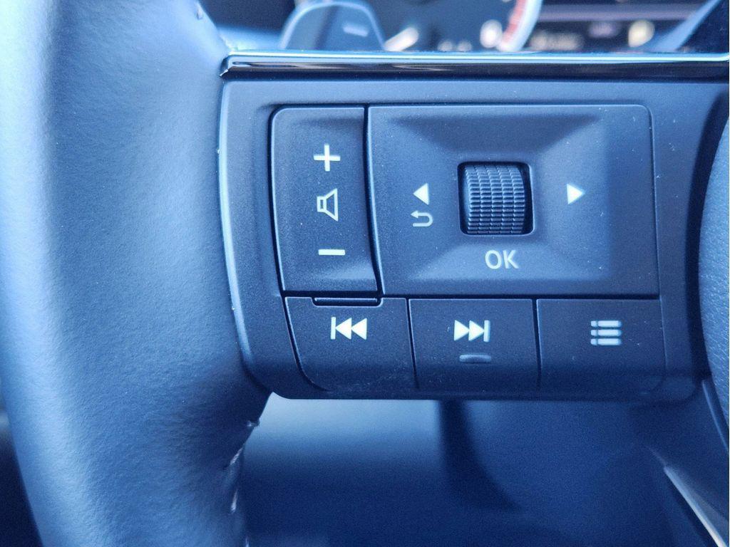 new 2025 Nissan Pathfinder car, priced at $49,600