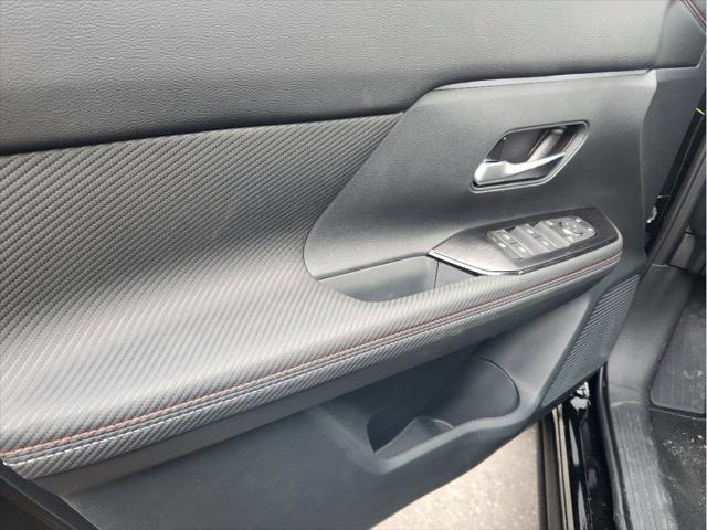 new 2025 Nissan Kicks car, priced at $29,295