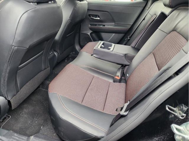 new 2025 Nissan Kicks car, priced at $29,295