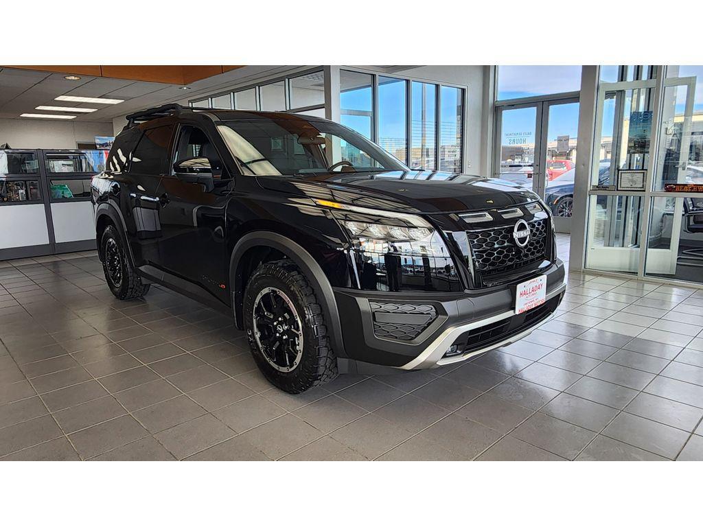 new 2025 Nissan Pathfinder car, priced at $46,620