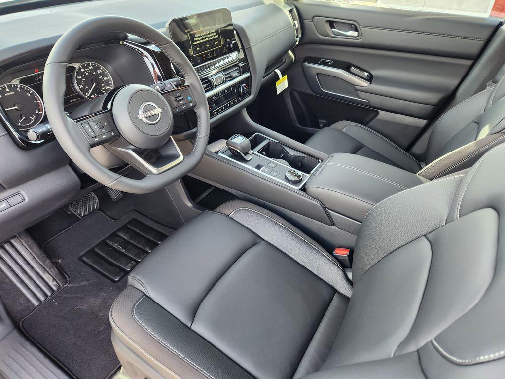 new 2025 Nissan Pathfinder car, priced at $46,165
