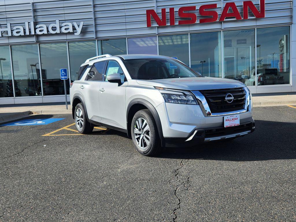 new 2025 Nissan Pathfinder car, priced at $46,165