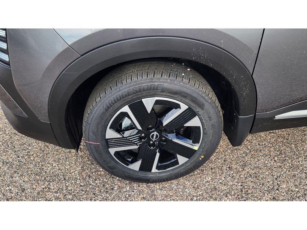 new 2026 Nissan Kicks car, priced at $29,485