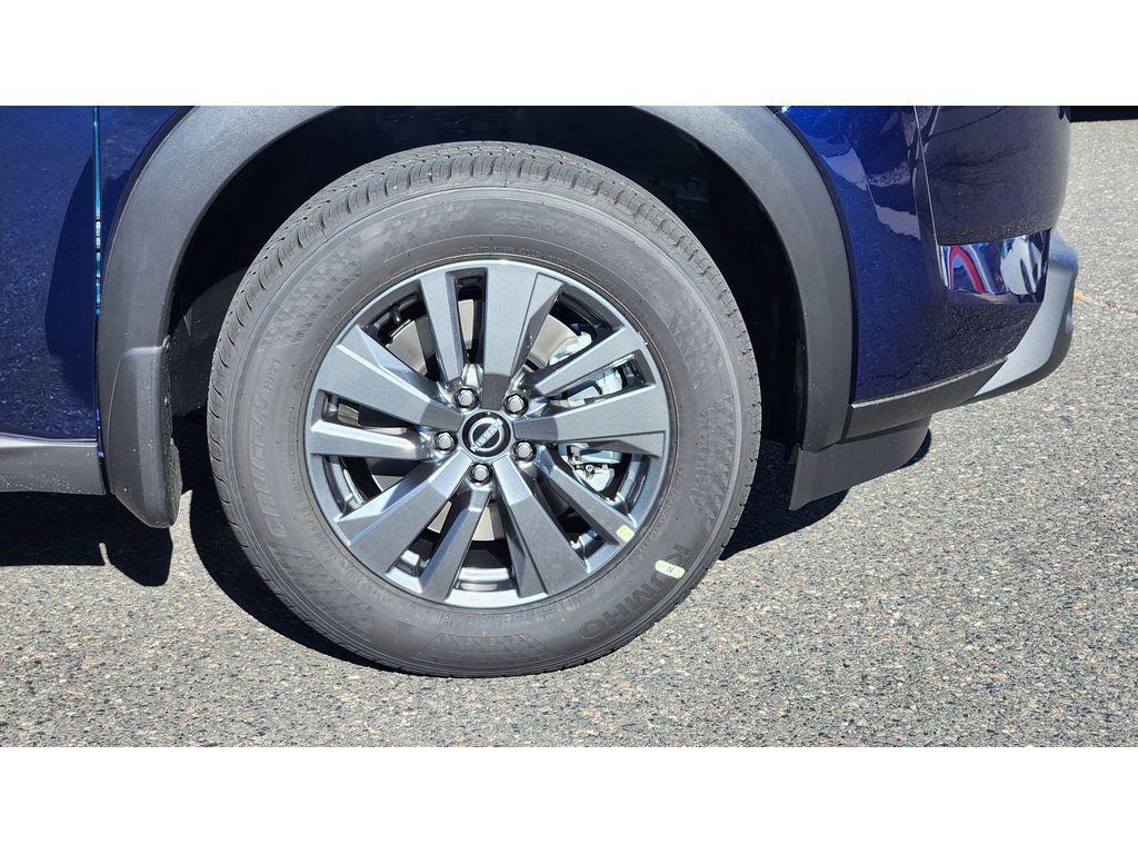 new 2025 Nissan Pathfinder car, priced at $43,890