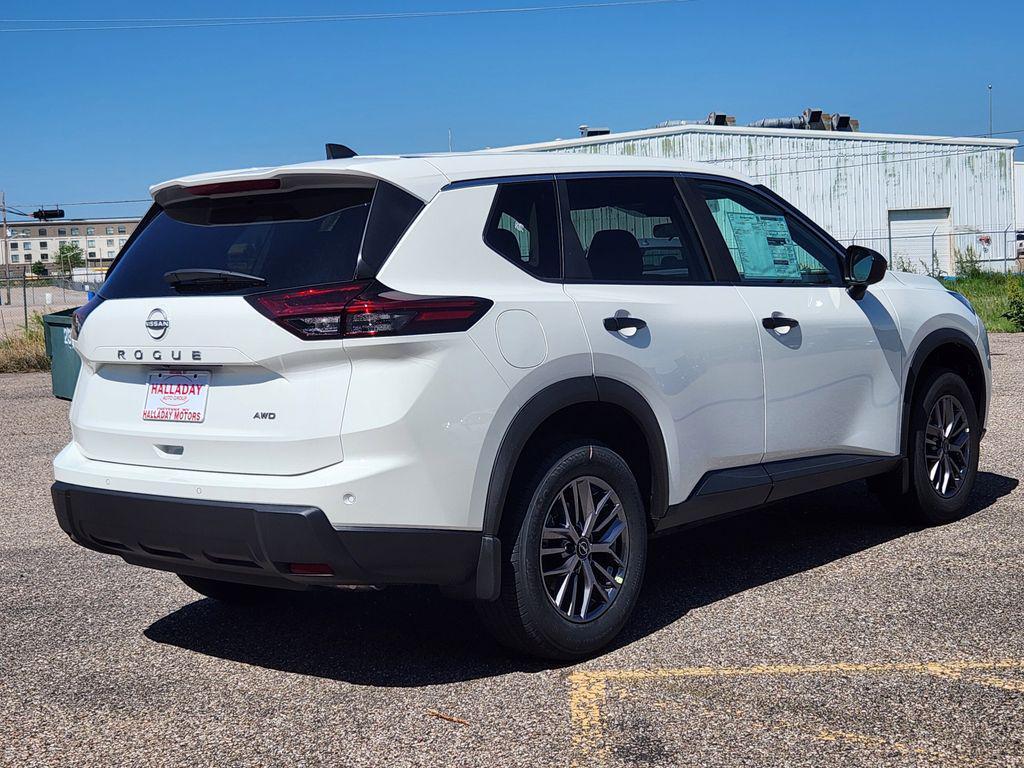 new 2025 Nissan Rogue car, priced at $32,200