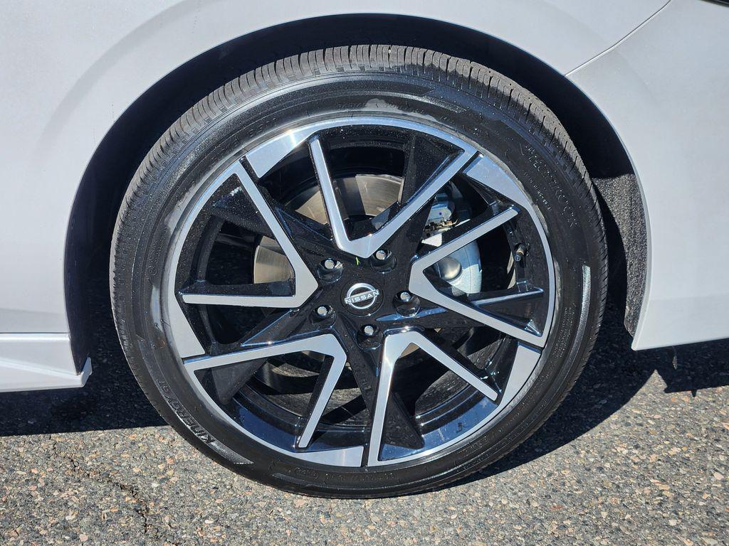 new 2025 Nissan Sentra car, priced at $29,625