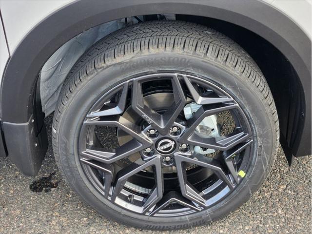 new 2025 Nissan Kicks car, priced at $30,040