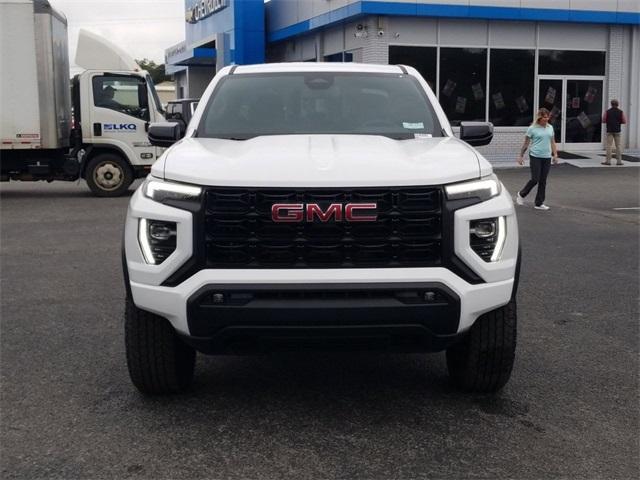 new 2024 GMC Canyon car