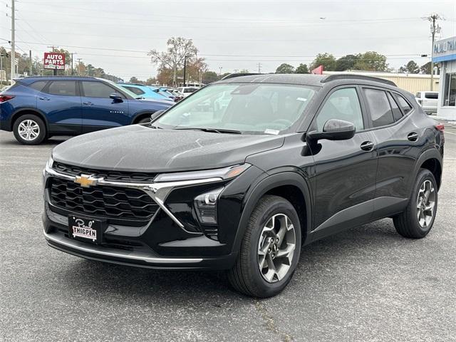 new 2025 Chevrolet Trax car, priced at $26,525