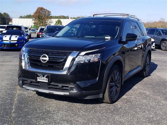 used 2022 Nissan Pathfinder car, priced at $30,991