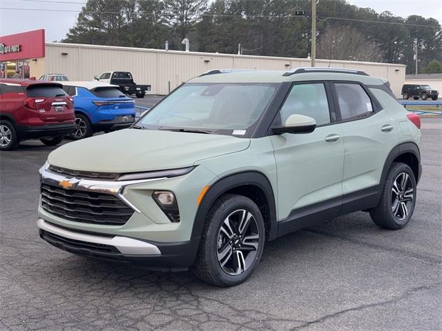 new 2025 Chevrolet TrailBlazer car, priced at $27,515