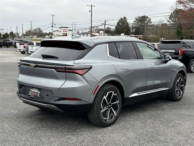 new 2025 Chevrolet Equinox EV car, priced at $43,370