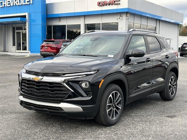 new 2025 Chevrolet TrailBlazer car, priced at $26,205