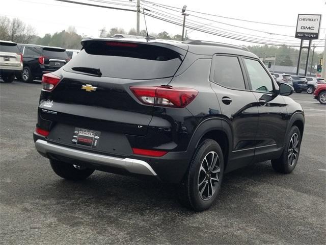 new 2025 Chevrolet TrailBlazer car, priced at $29,105