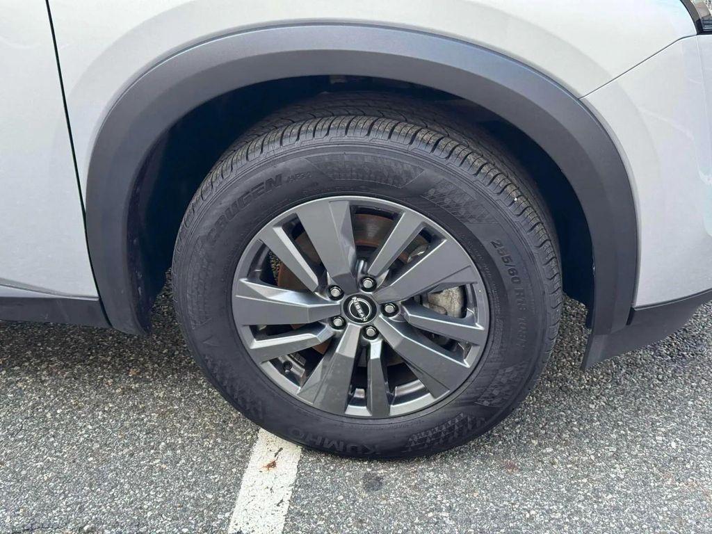 used 2024 Nissan Pathfinder car, priced at $29,990