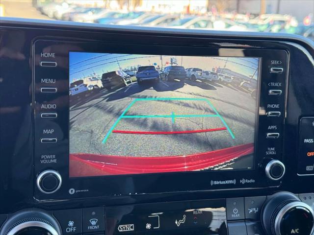 used 2022 Toyota Highlander Hybrid car, priced at $37,990