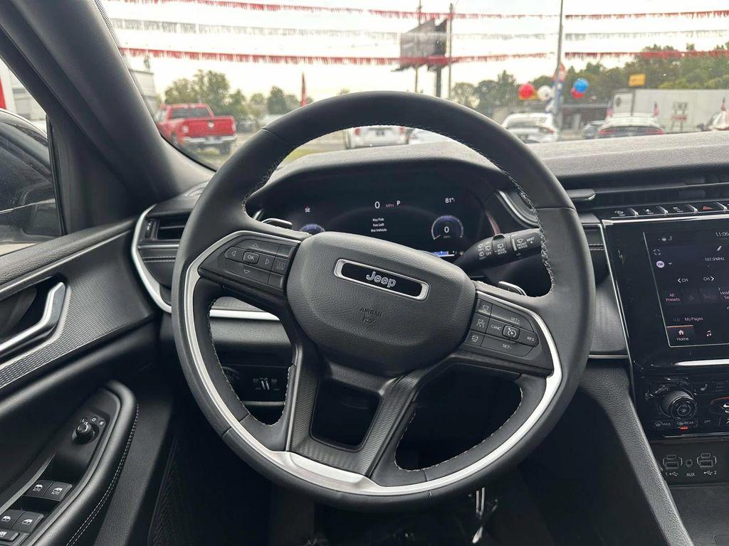 used 2024 Jeep Grand Cherokee L car, priced at $26,997