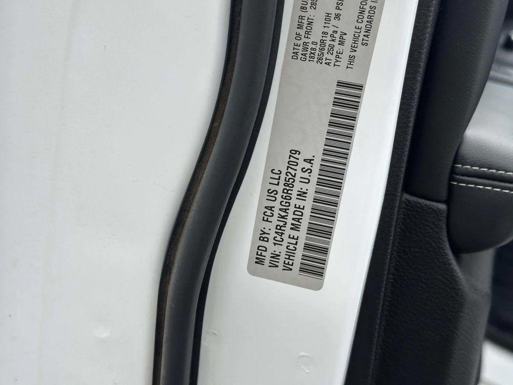 used 2024 Jeep Grand Cherokee L car, priced at $26,997