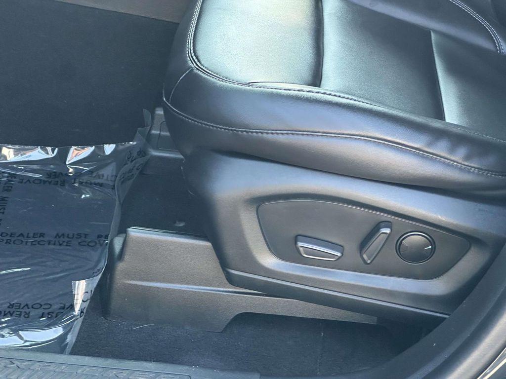 used 2022 Ford Explorer car, priced at $28,390