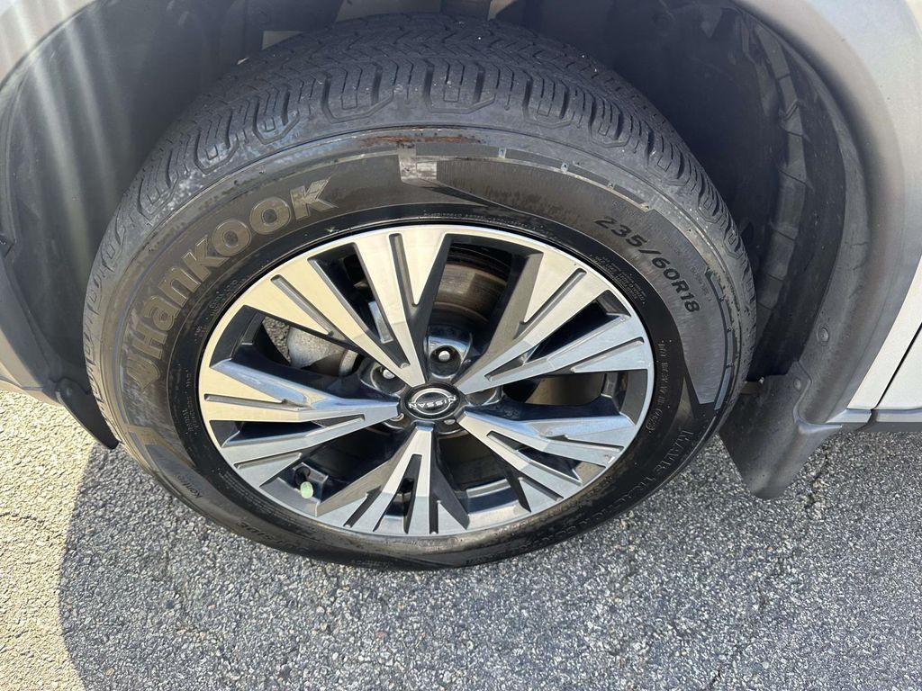 used 2022 Nissan Rogue car, priced at $17,857