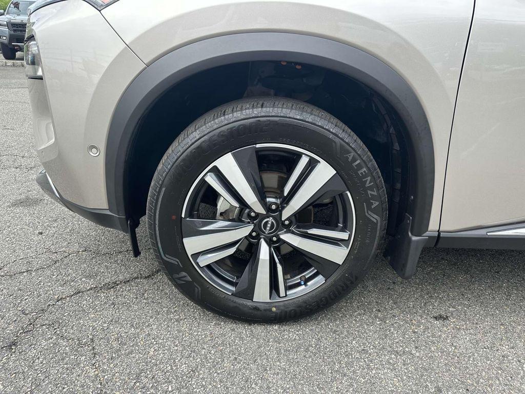 used 2022 Nissan Rogue car, priced at $21,997