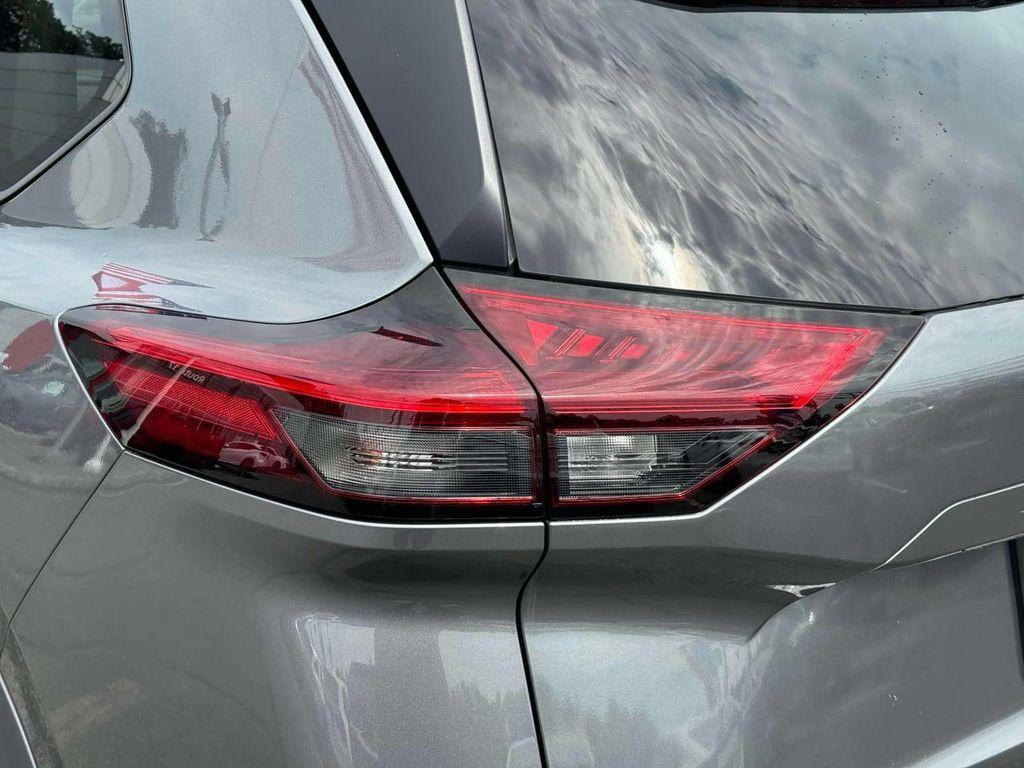 used 2022 Nissan Rogue car, priced at $18,997