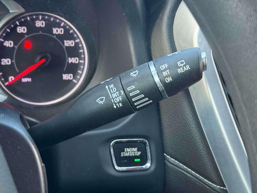 used 2022 GMC Acadia car, priced at $23,697