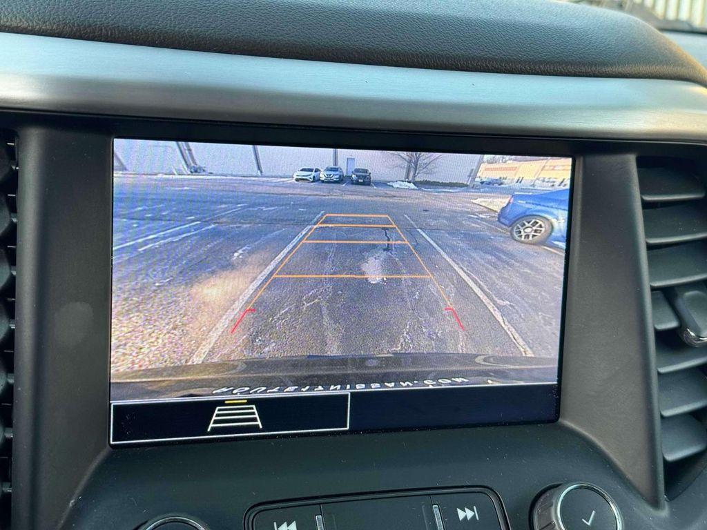 used 2022 GMC Acadia car, priced at $23,697