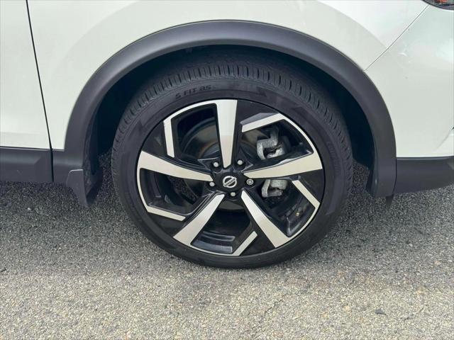 used 2022 Nissan Rogue Sport car, priced at $18,990
