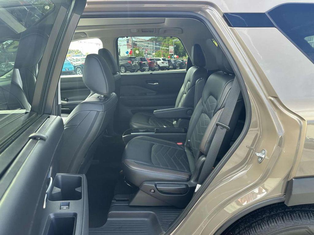 used 2023 Nissan Pathfinder car, priced at $36,997