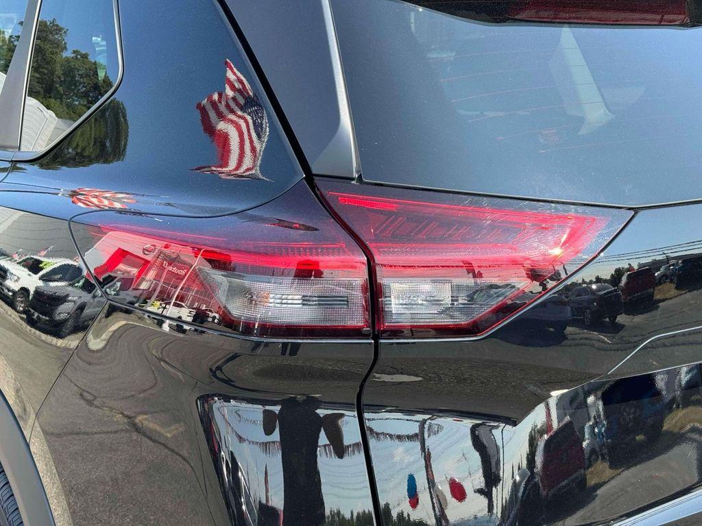 used 2022 Nissan Rogue car, priced at $18,495