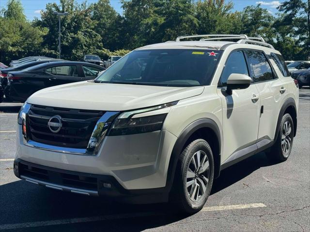 new 2024 Nissan Pathfinder car, priced at $44,955