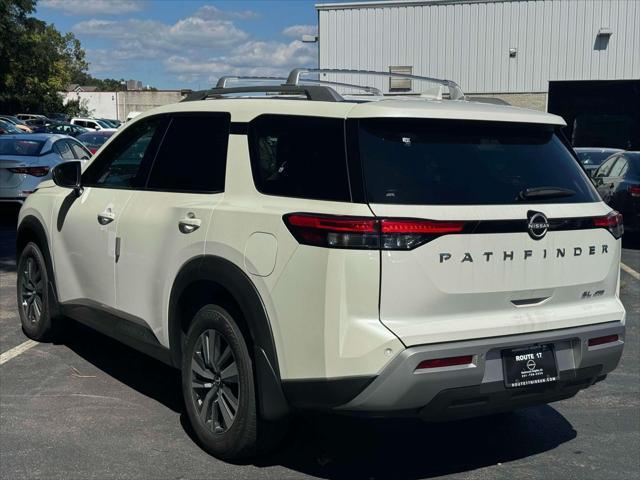 new 2024 Nissan Pathfinder car, priced at $44,955