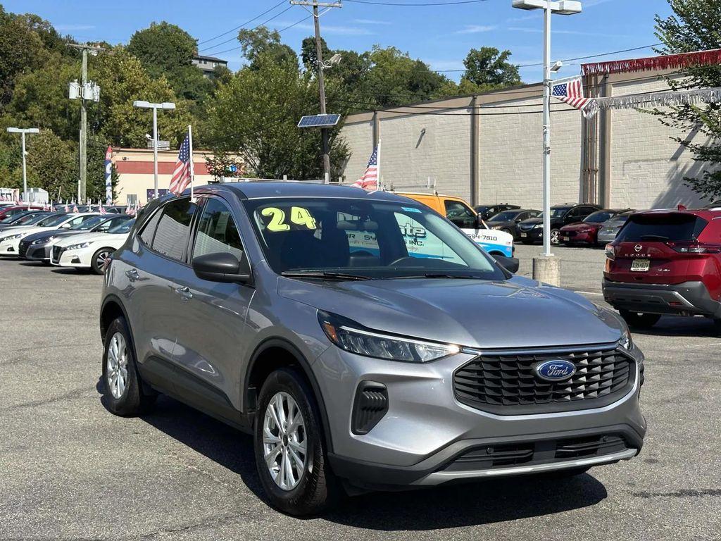used 2024 Ford Escape car, priced at $19,997