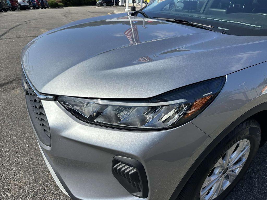 used 2024 Ford Escape car, priced at $19,997