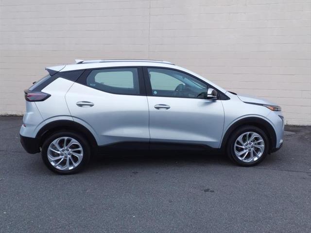 used 2023 Chevrolet Bolt EUV car, priced at $18,386